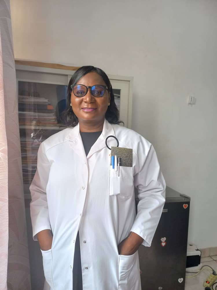 Dr Attha El